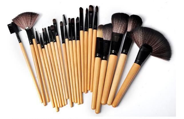 Set de 24 Brochas de Maquillaje Profesional con Bolsa de Regalo | Kit Completo para Base, Sombras, Cejas y Polvos